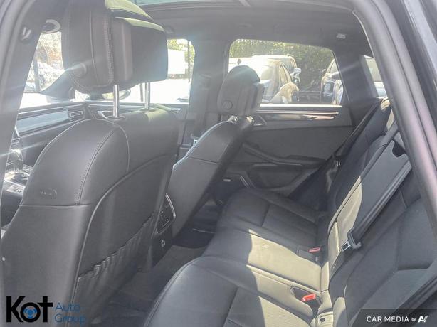 2021 Porsche Macan S image 7