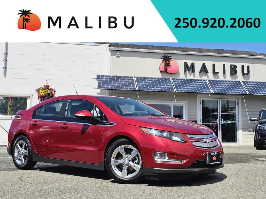 2013 Chevrolet Volt Hatchback display photo
