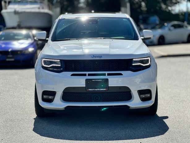2017 Jeep Grand Cherokee 4WD 4dr SRT image 2