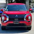 2025 Mitsubishi Outlander PHEV ES S-AWC thumbnail image 3