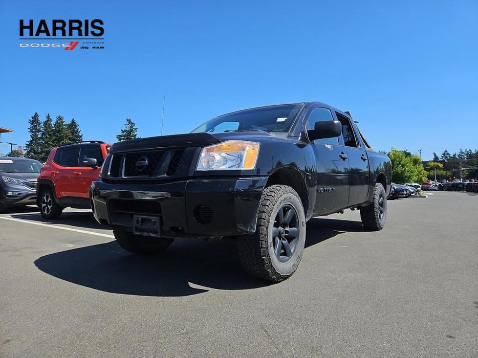 2014 Nissan Titan 4WD Crew Cab SWB SL | Keyless Entry | Back Up Camera! display photo