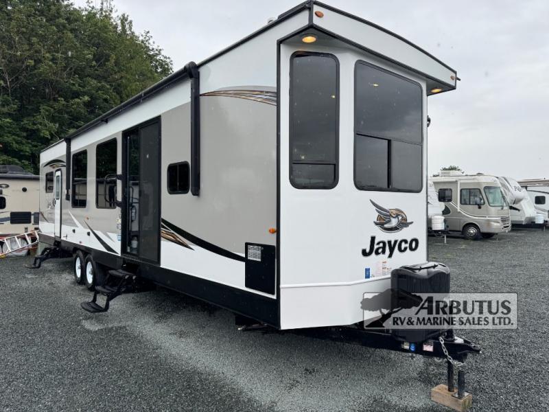 Used 2020 Jayco Jay Flight Bungalow 40FKDS display photo