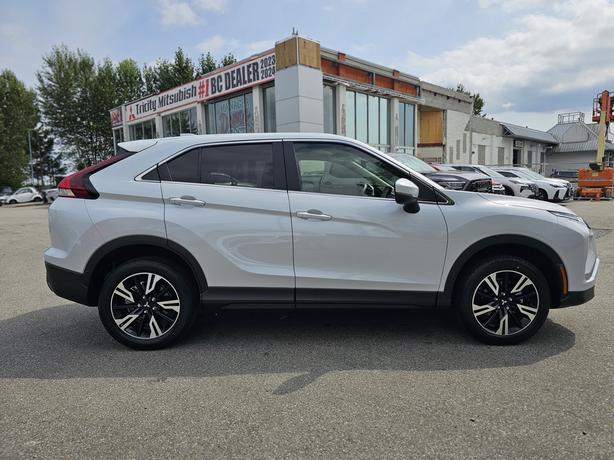 2024 Mitsubishi Eclipse Cross ES S-AWC image 4