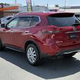 2017 Nissan Rogue S AWD - Remote keyless Entry & Heated Front Seats thumbnail image 8