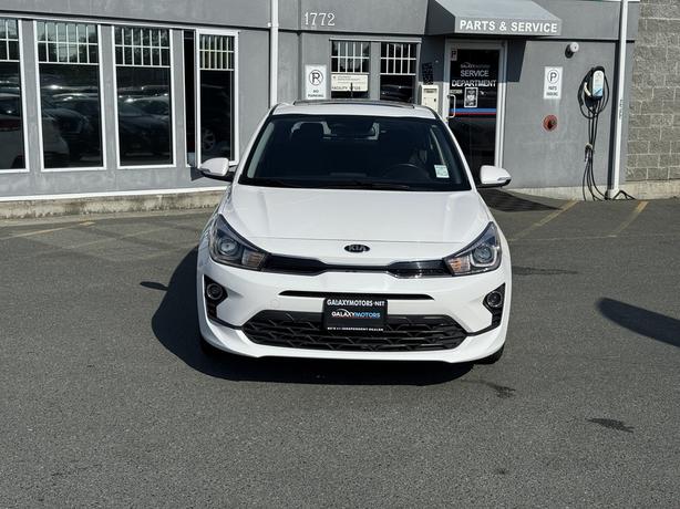 2021 Kia Rio 5-door Exterior Parking Camera Rear & Heated Seats image 3