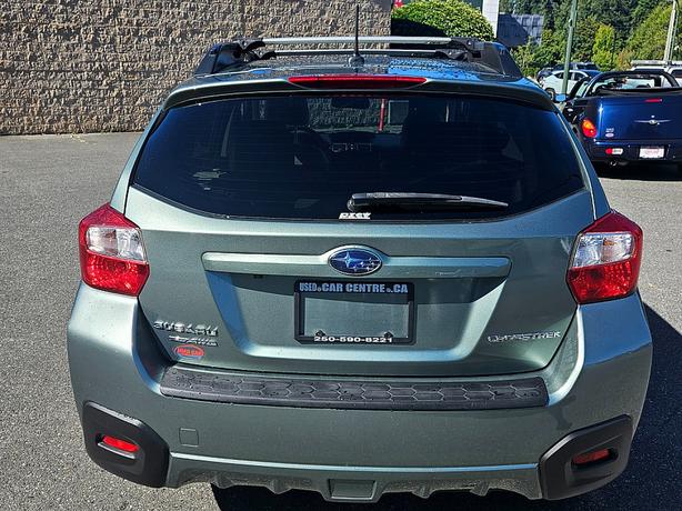 2016 Subaru  Crosstrek Limited image 4