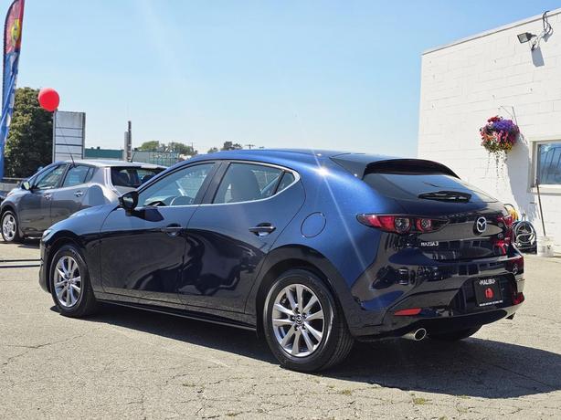 2021 Mazda3 Sport Manual FWD image 4