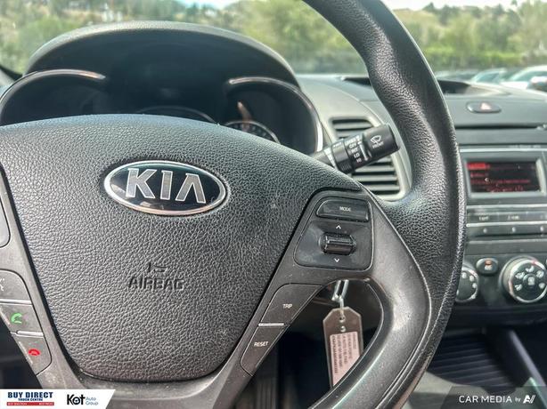 2016 Kia Forte LX AUTO, KEYLESS ENTRY, FABRIC SEATS, CD PLAYER WITH RADIO, AUTO  image 7