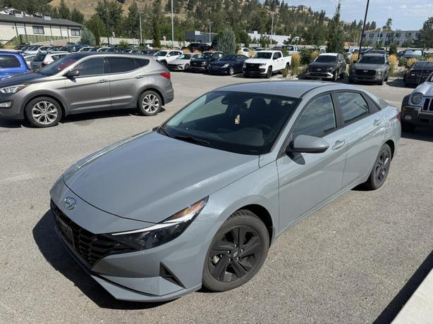 2023 Hyundai Elantra PREFERRED image 2