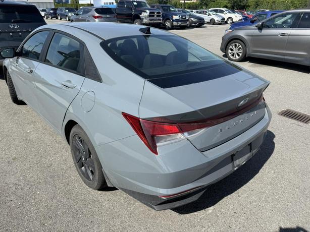 2023 Hyundai Elantra PREFERRED image 3