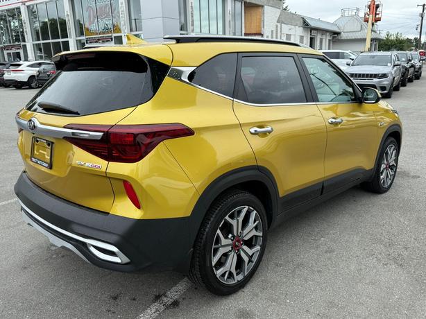 2021 Kia Seltos SX - No Accidents, Sunroof, Ventilated Seats image 5