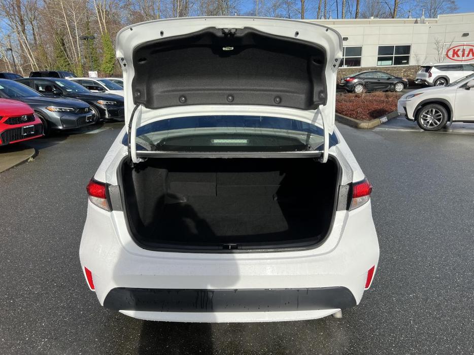 2021 Toyota Corolla L display photo