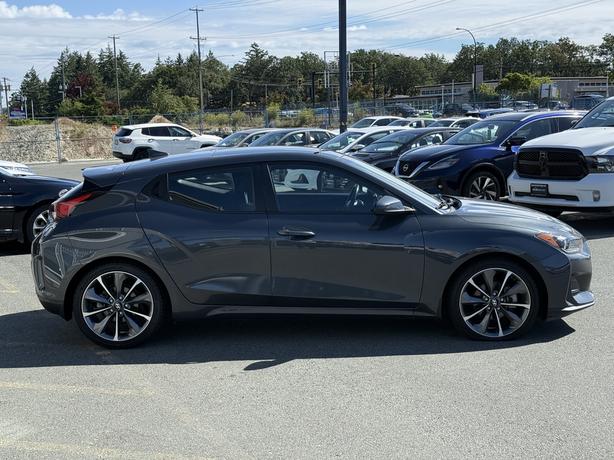 2020 Hyundai Veloster Luxury FWD - ABS Brakes & Parking Camera Rear image 5