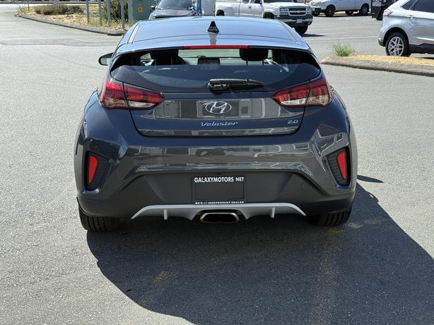 2020 Hyundai Veloster Luxury FWD - ABS Brakes & Parking Camera Rear image 7