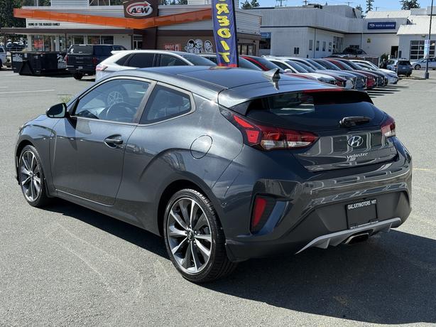 2020 Hyundai Veloster Luxury FWD - ABS Brakes & Parking Camera Rear image 8