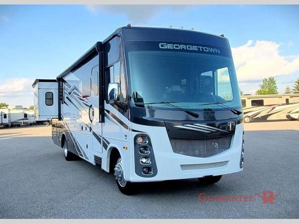 Used 2021 Forest River RV Georgetown 5 Series 31L5 image 1