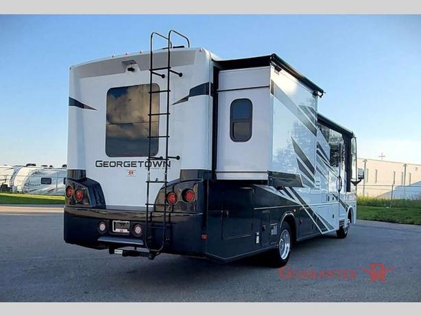 Used 2021 Forest River RV Georgetown 5 Series 31L5 image 4