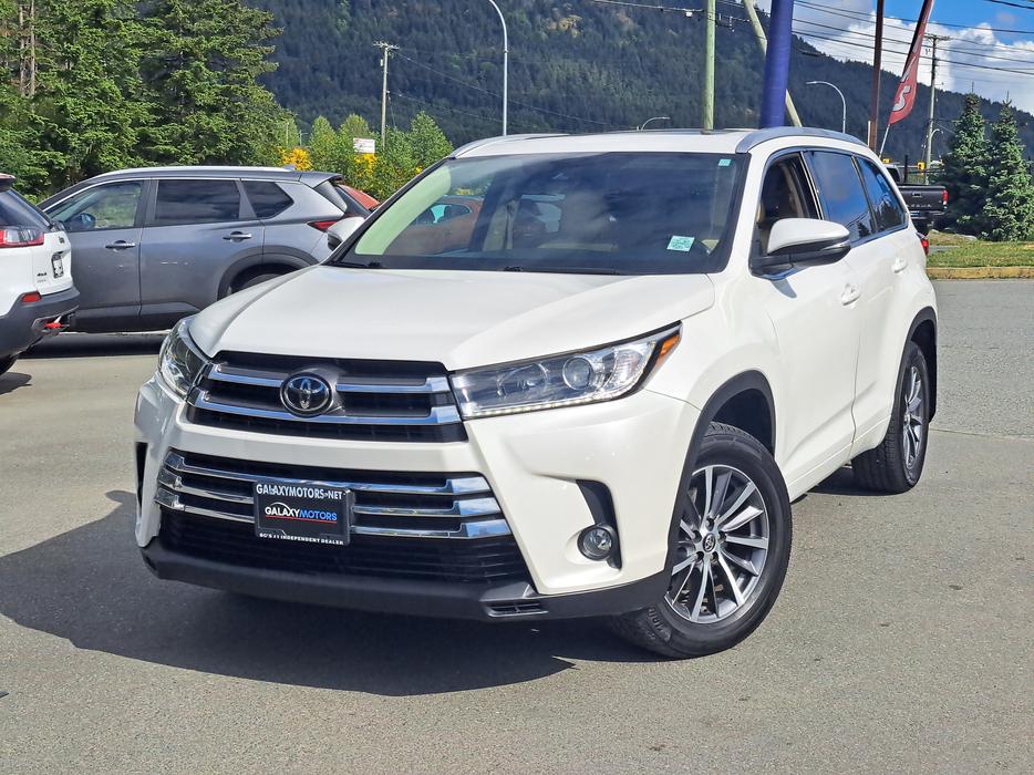 2017 Toyota Highlander XLE AWD - Nav, Heated Seats, Moonroof display photo