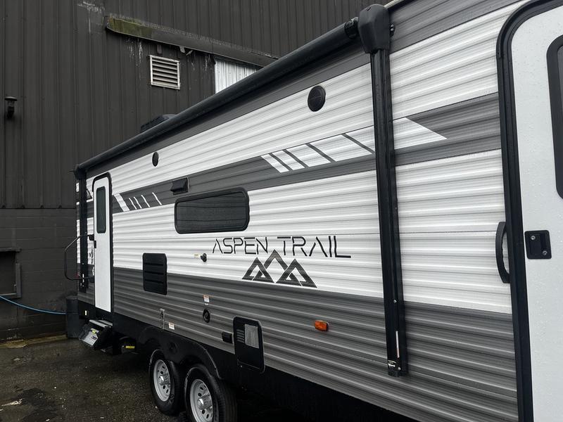 2022 Aspen Trail 28 Foot Travel Trailer With 1 Slide Out display photo