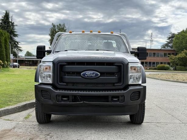 2016 Ford F-550 Regular Cab Dually Diesel 2WD 14-Foot Flatdeck Truck image 3