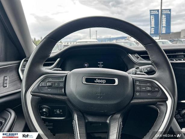 2023 Jeep Grand Cherokee Limited AUTO, KEYLESS ENTRY, LEATHER HEATED SEATS, SAND image 6