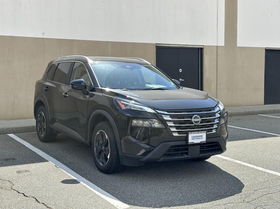 2024 Nissan Rogue display photo