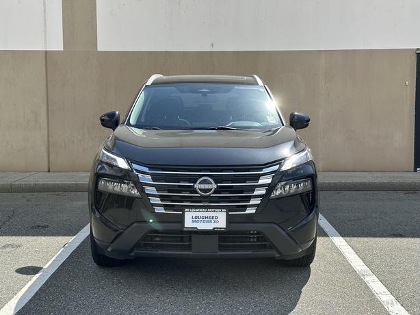 2024 Nissan Rogue image 2