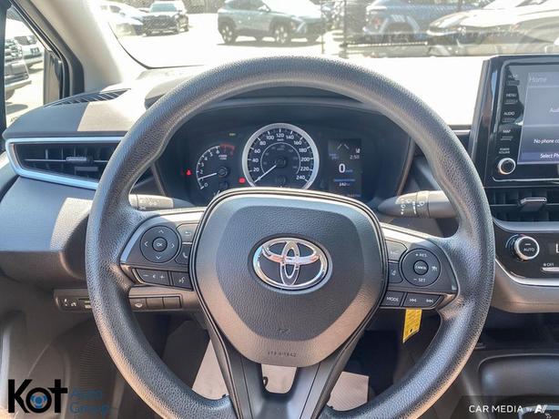 2022 Toyota Corolla LE image 7