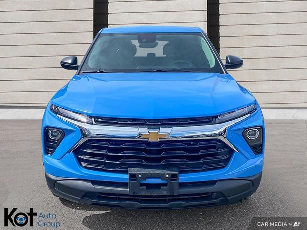 2024 Chevrolet TrailBlazer LS image 2