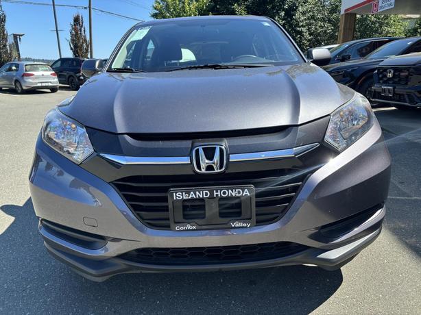 2016 Honda HR-V LX image 2