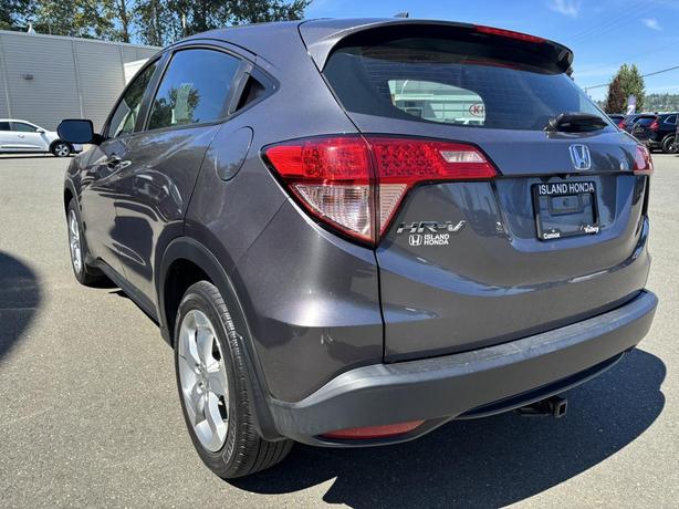 2016 Honda HR-V LX image 5
