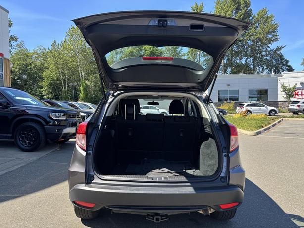2016 Honda HR-V LX image 7