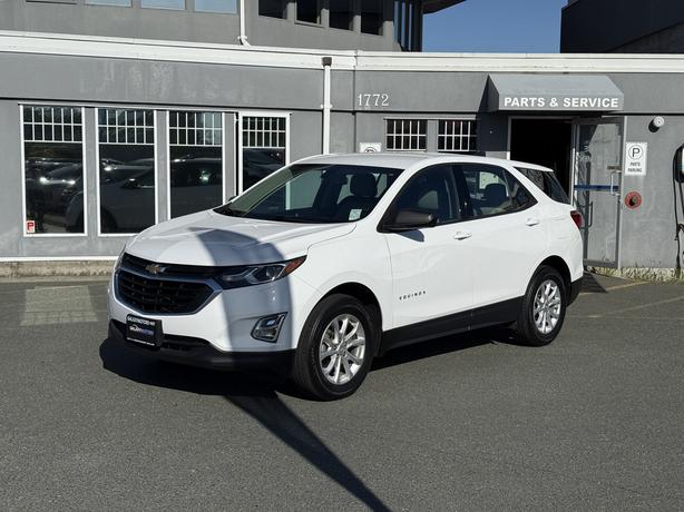 2019 Chevrolet Equinox LS AWD - Exterior Camera Rear & Heated Seats image 1