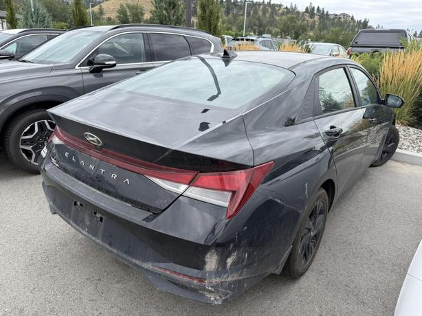 2023 Hyundai Elantra PREFERRED image 4