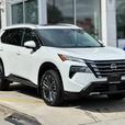 2024 Nissan Rogue Platinum - No Accidents, One Owner, Sunroof thumbnail image 3