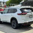 2024 Nissan Rogue Platinum - No Accidents, One Owner, Sunroof thumbnail image 7