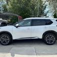 2024 Nissan Rogue Platinum - No Accidents, One Owner, Sunroof thumbnail image 8