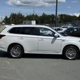 2022 Mitsubishi Outlander PHEV SE 4WD - Blind Spot Warning & Power Driver Seat thumbnail image 5