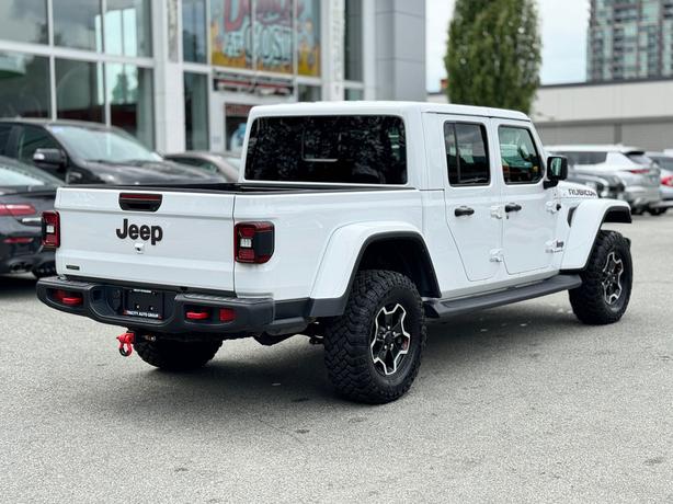 2022 Jeep Gladiator Rubicon - Diesel, No Accidents, One Owner image 5