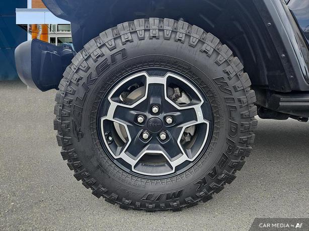 2023 Jeep Gladiator Mojave 4x4 | Back-Up Camera | Bluetooth Connection! image 6