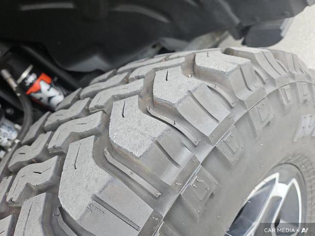 2023 Jeep Gladiator Mojave 4x4 | Back-Up Camera | Bluetooth Connection! image 7