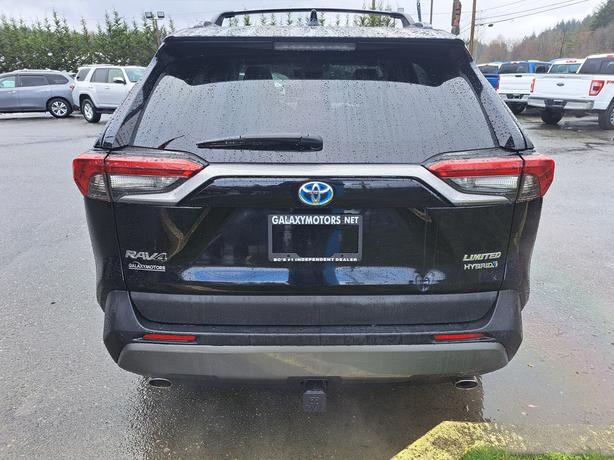 2020 Toyota RAV4 Hybrid Limited - Nav, Heated Seats, Heated Wheel image 7