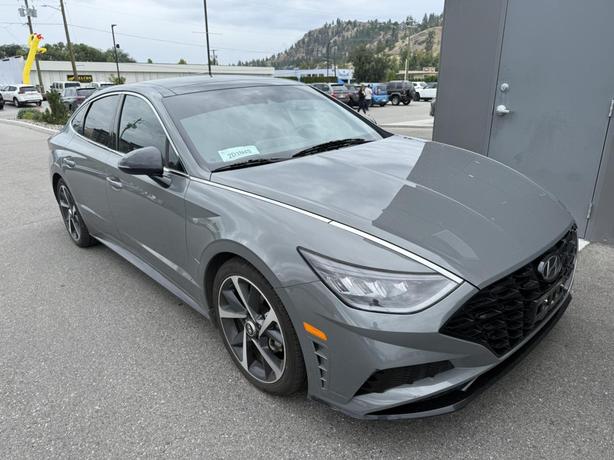 2023 Hyundai Sonata SPORT image 1