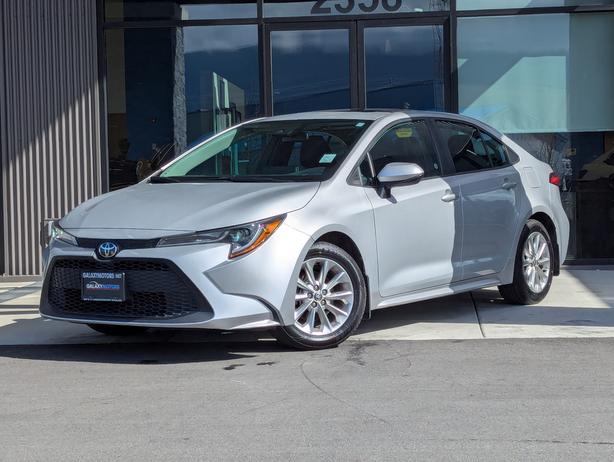 2022 Toyota Corolla LE - Sunroof, Heated Seats, image 1