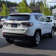 2024 Jeep Compass North - No Accidents, 4x4, Heated Seats thumbnail image 6