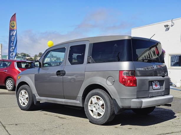 2005 Honda Element 2WD Manual image 4