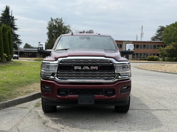 2024 RAM 3500 Limited Crew Cab Short Box 4x4 Cummins Turbo Diesel image 3