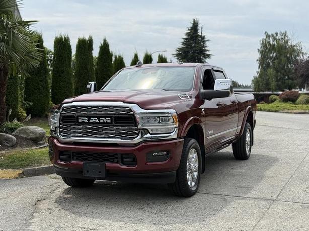 2024 RAM 3500 Limited Crew Cab Short Box 4x4 Cummins Turbo Diesel image 4