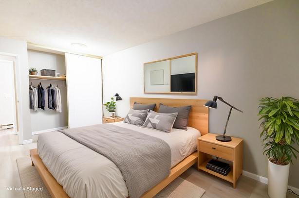 1 bedroom Falconcrest Village image 1