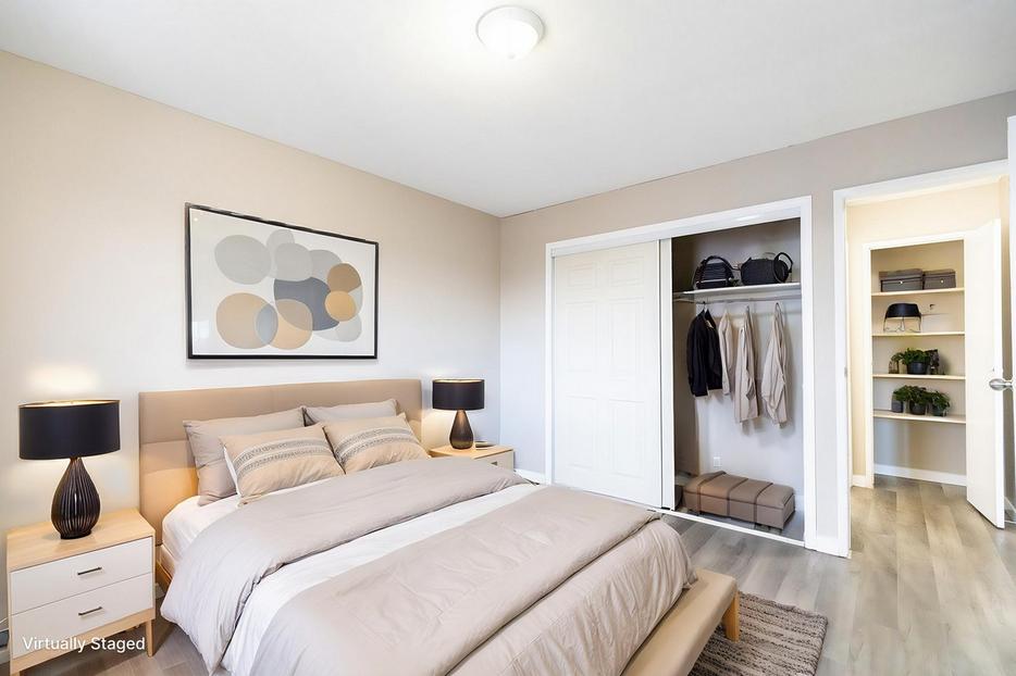 2 bedroom Huntsville Apartments display photo